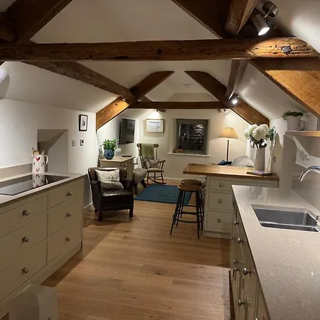 Rawcliffe Barn, Twin, 2 Guests *